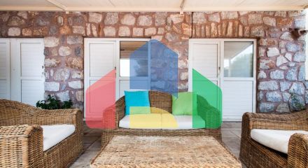 Продаж - Котедж 300 m² в Аттиці