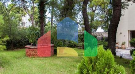 Продаж - Котедж 300 m² в Аттиці