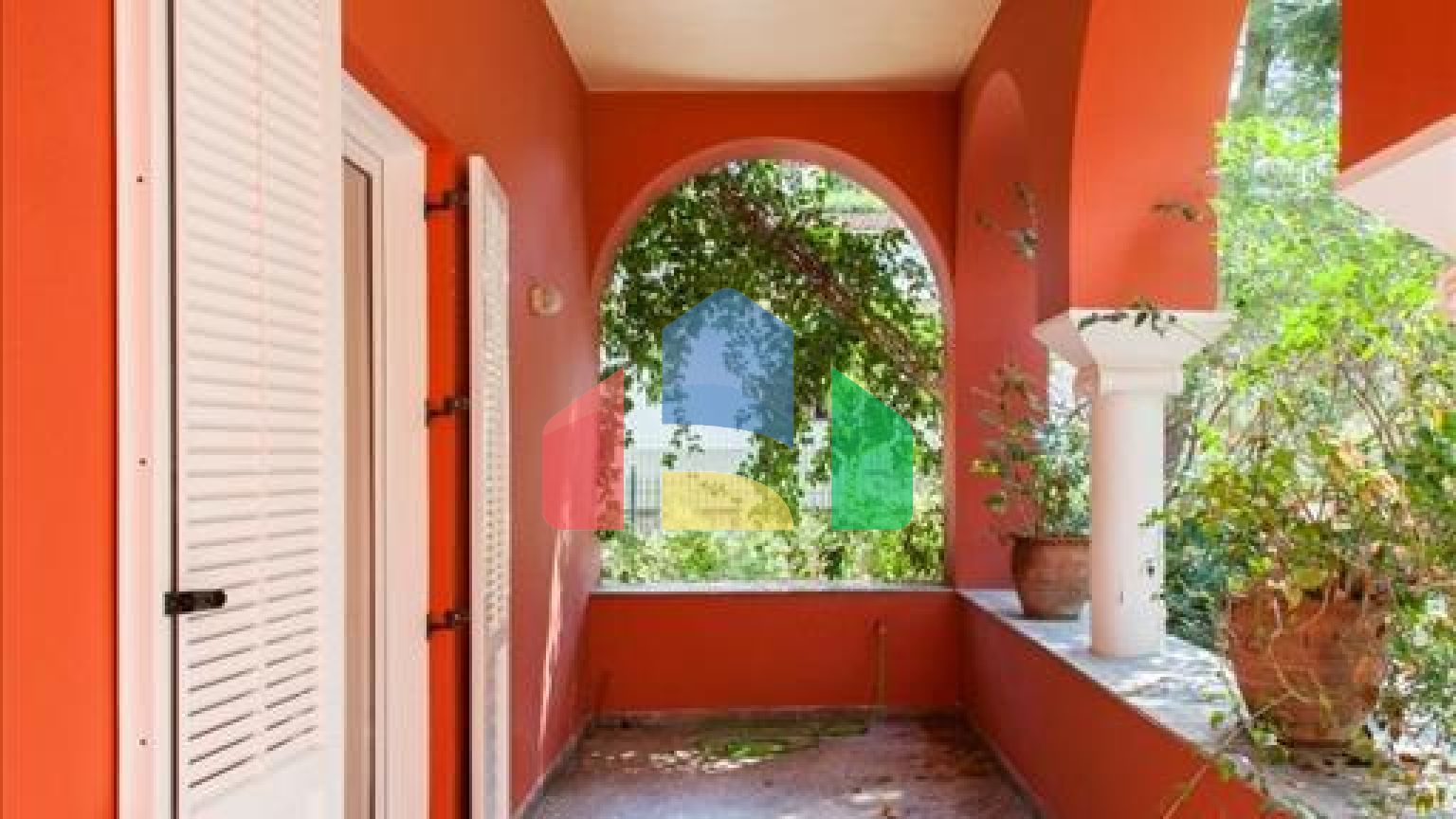 Продаж - Котедж 300 m² в Аттиці