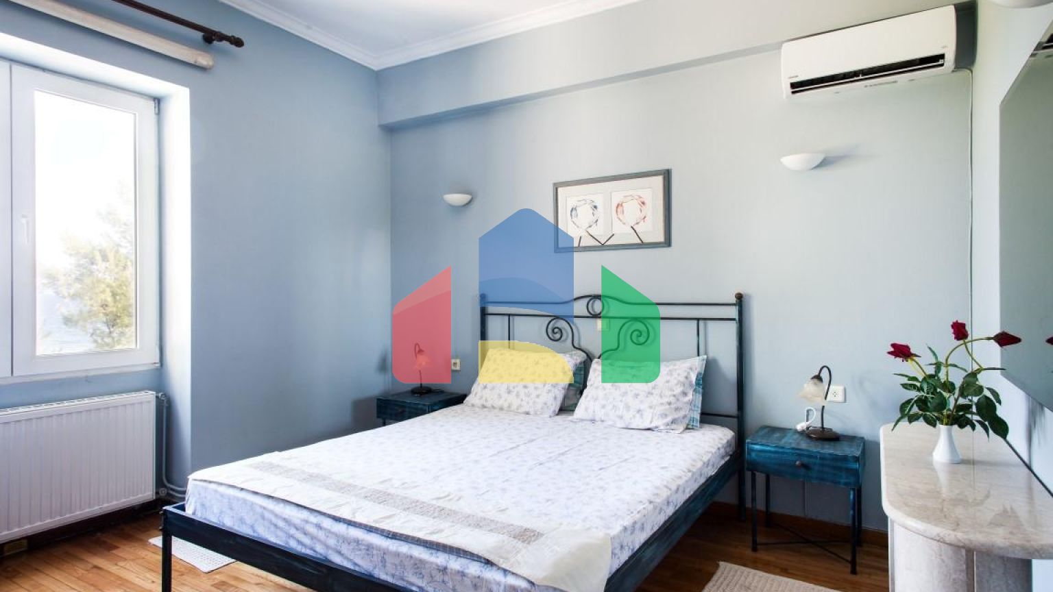 Продаж - Котедж 300 m² в Аттиці