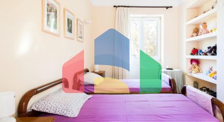 Продаж - Котедж 300 m² в Аттиці