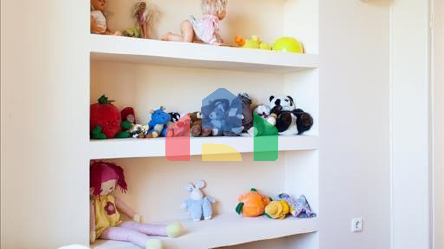 Продаж - Котедж 300 m² в Аттиці