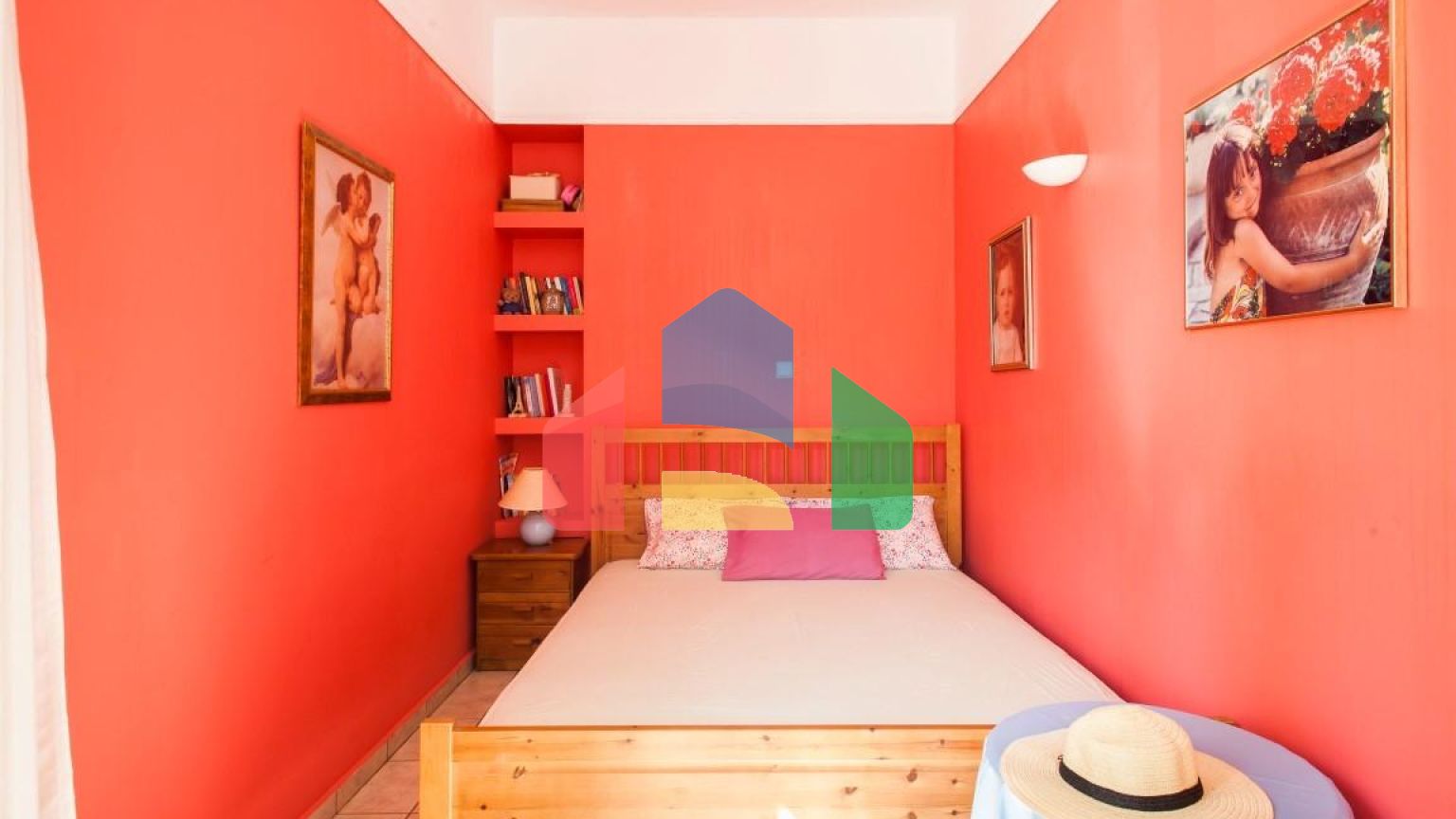 Продаж - Котедж 300 m² в Аттиці