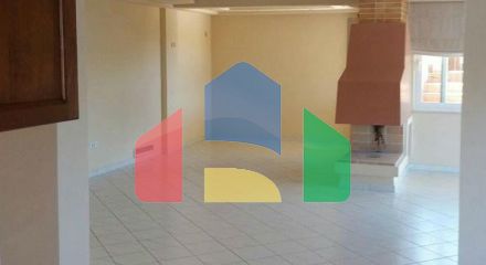 Продаж - Таунхаус 198 m² в Аттиці