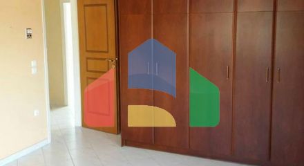 Продаж - Таунхаус 198 m² в Аттиці