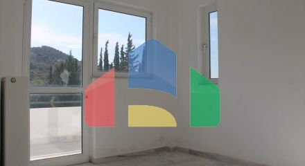 Продаж - Котедж 260 m² в Аттиці