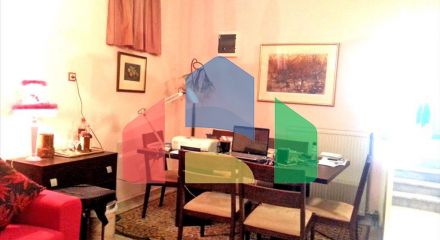 Продаж - Котедж 230 m² в Аттиці