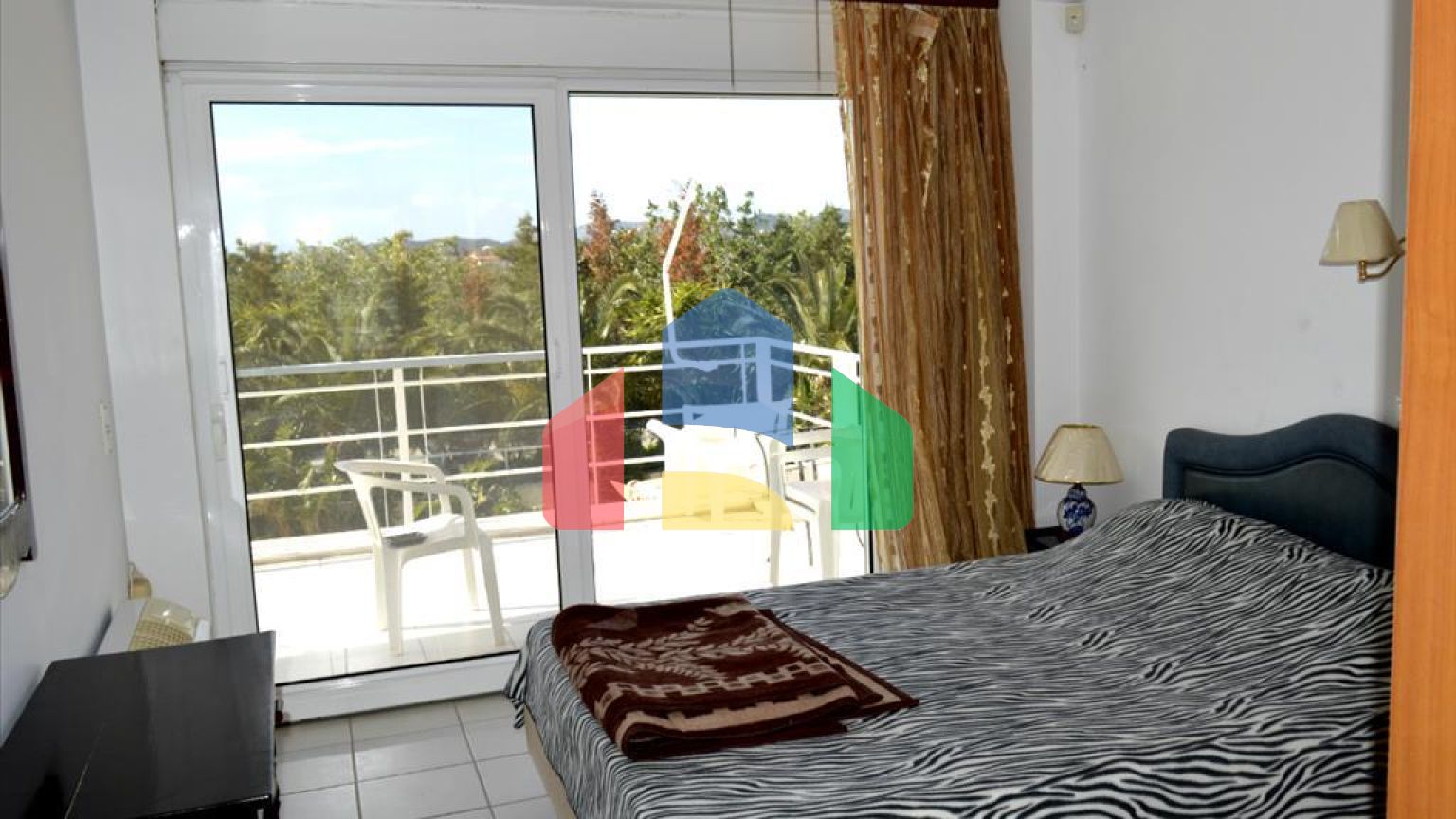 Продаж - Готель 1600 m² в Аттиці