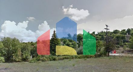 Продаж - Земельна ділянка 715 m² в Аттиці