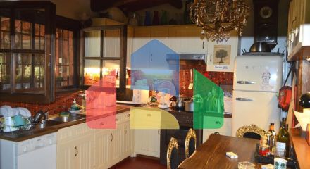 Продаж - Котедж 330 m² в Аттиці
