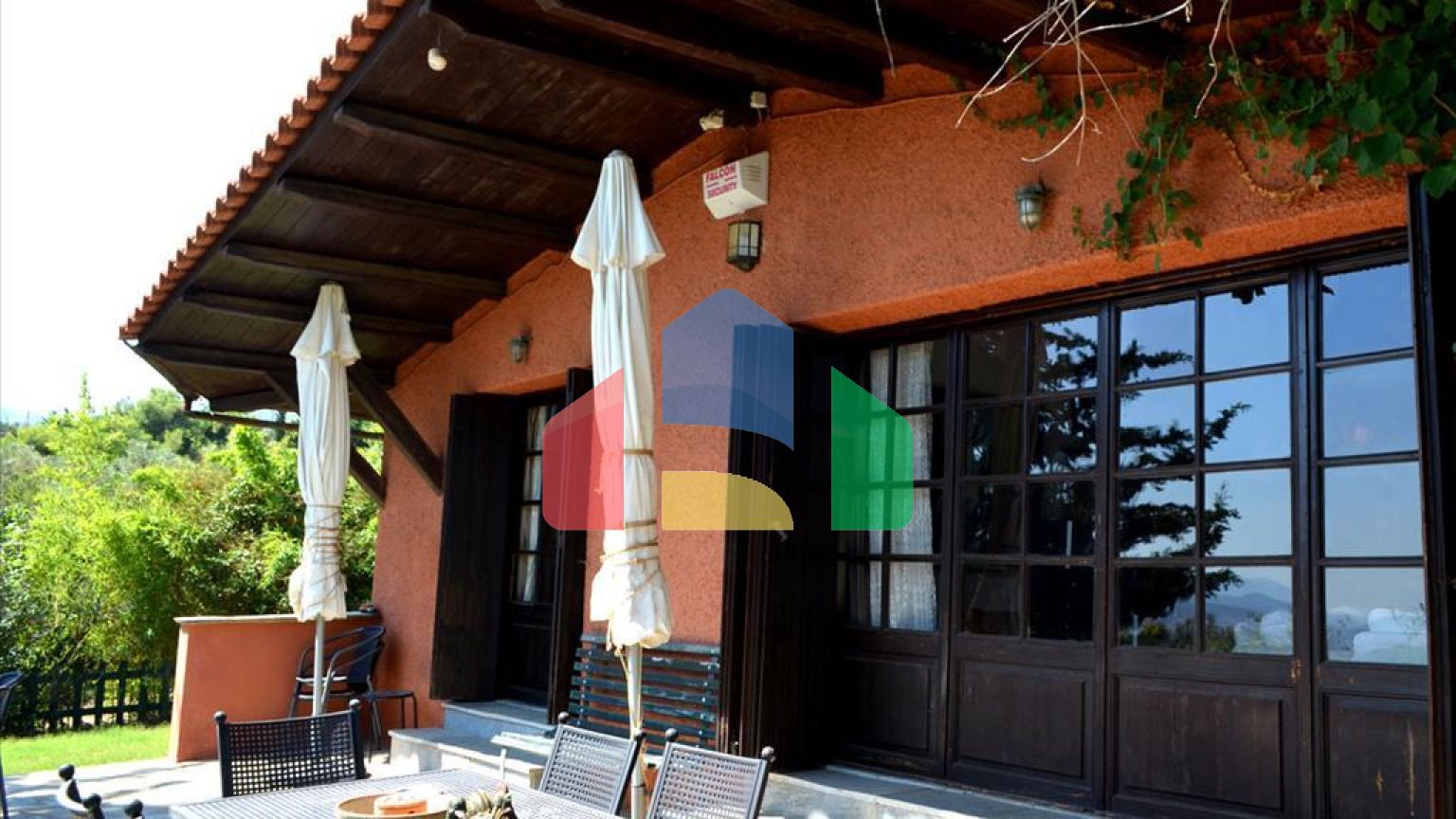 Продажа - Коттедж 330 m² в Аттике