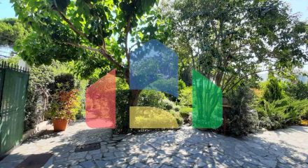 Продаж - Котедж 275 m² в Аттиці