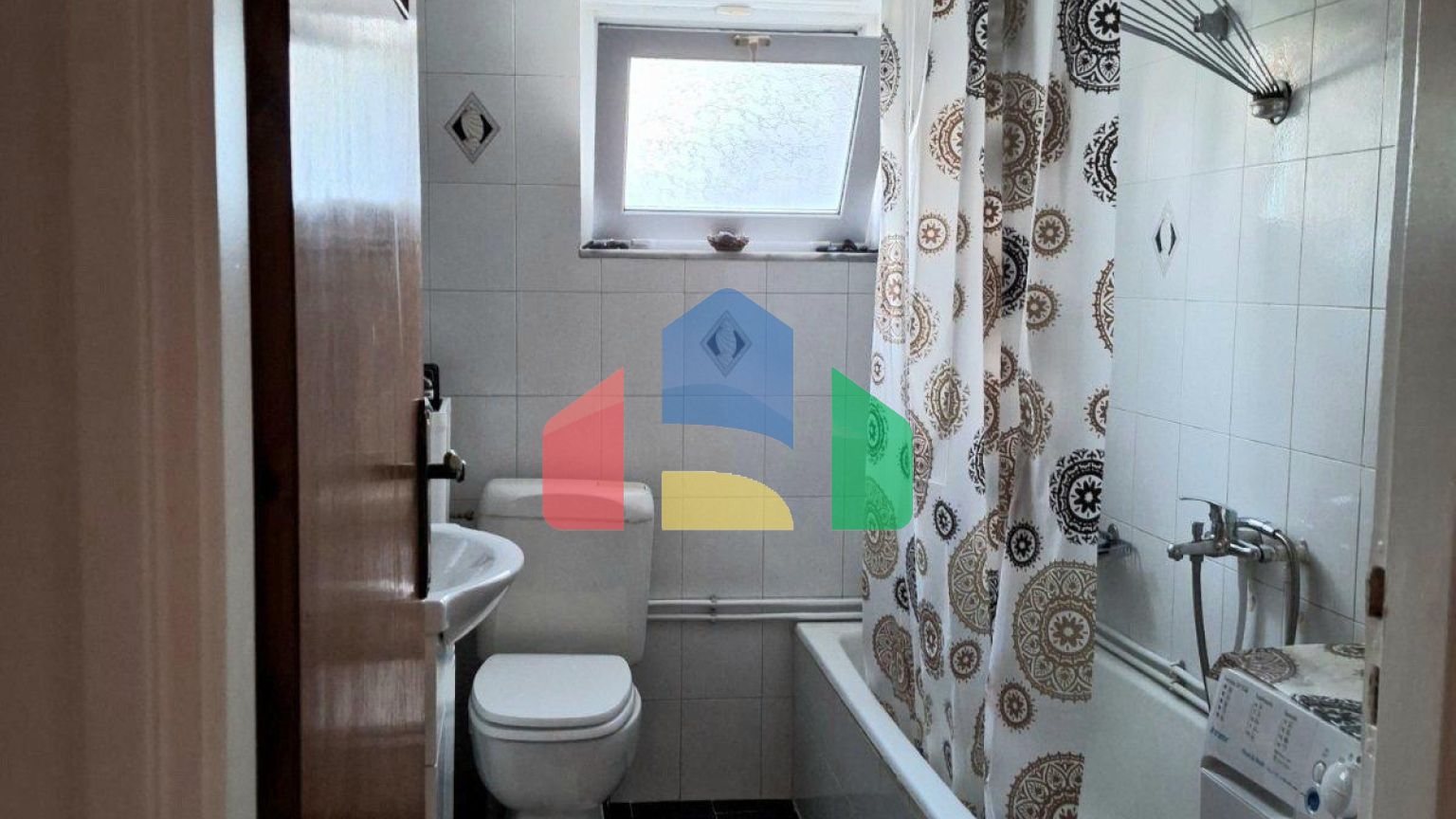 Продаж - Котедж 275 m² в Аттиці