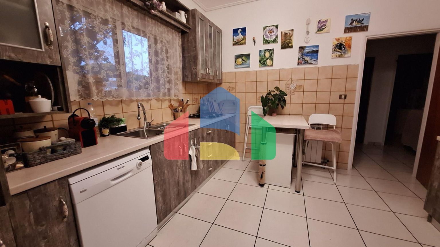 Продаж - Котедж 275 m² в Аттиці