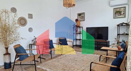 Продаж - Котедж 275 m² в Аттиці