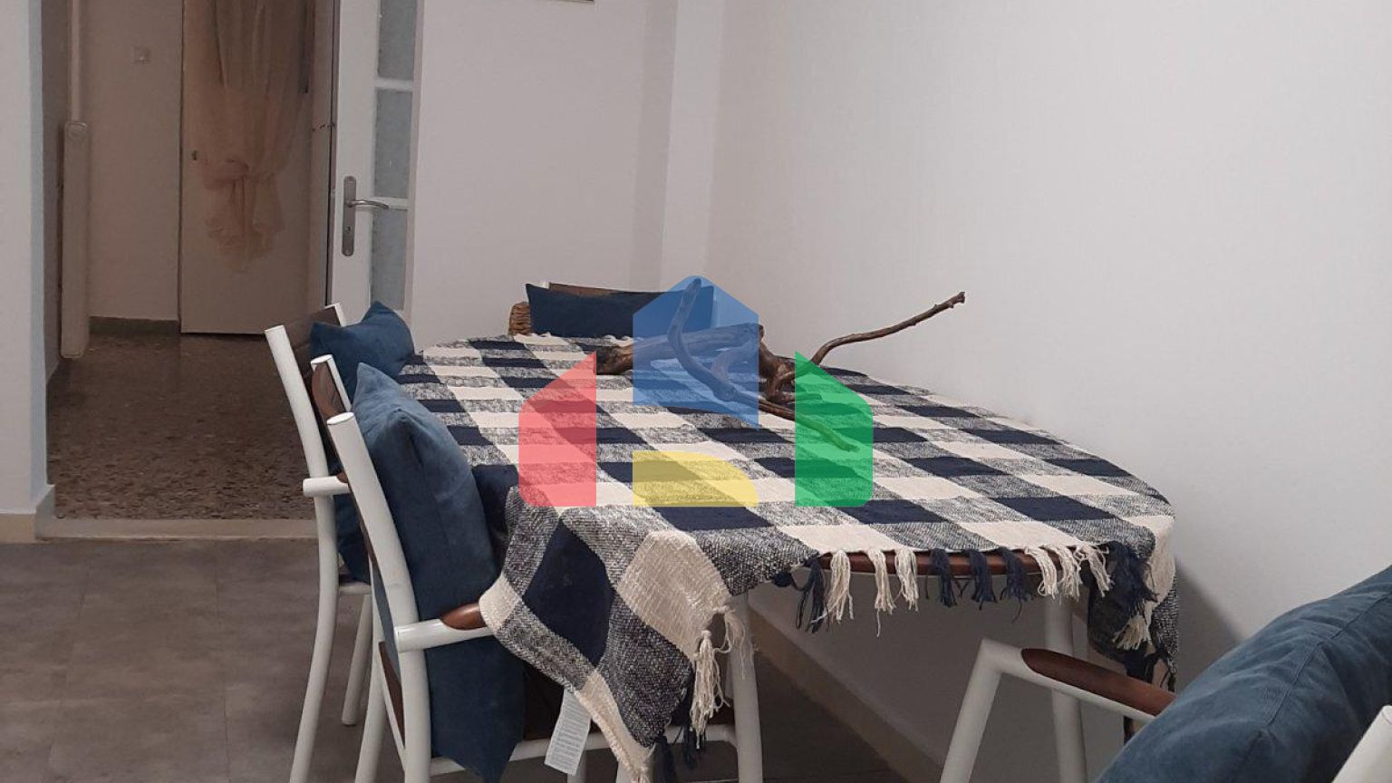 Продаж - Котедж 275 m² в Аттиці