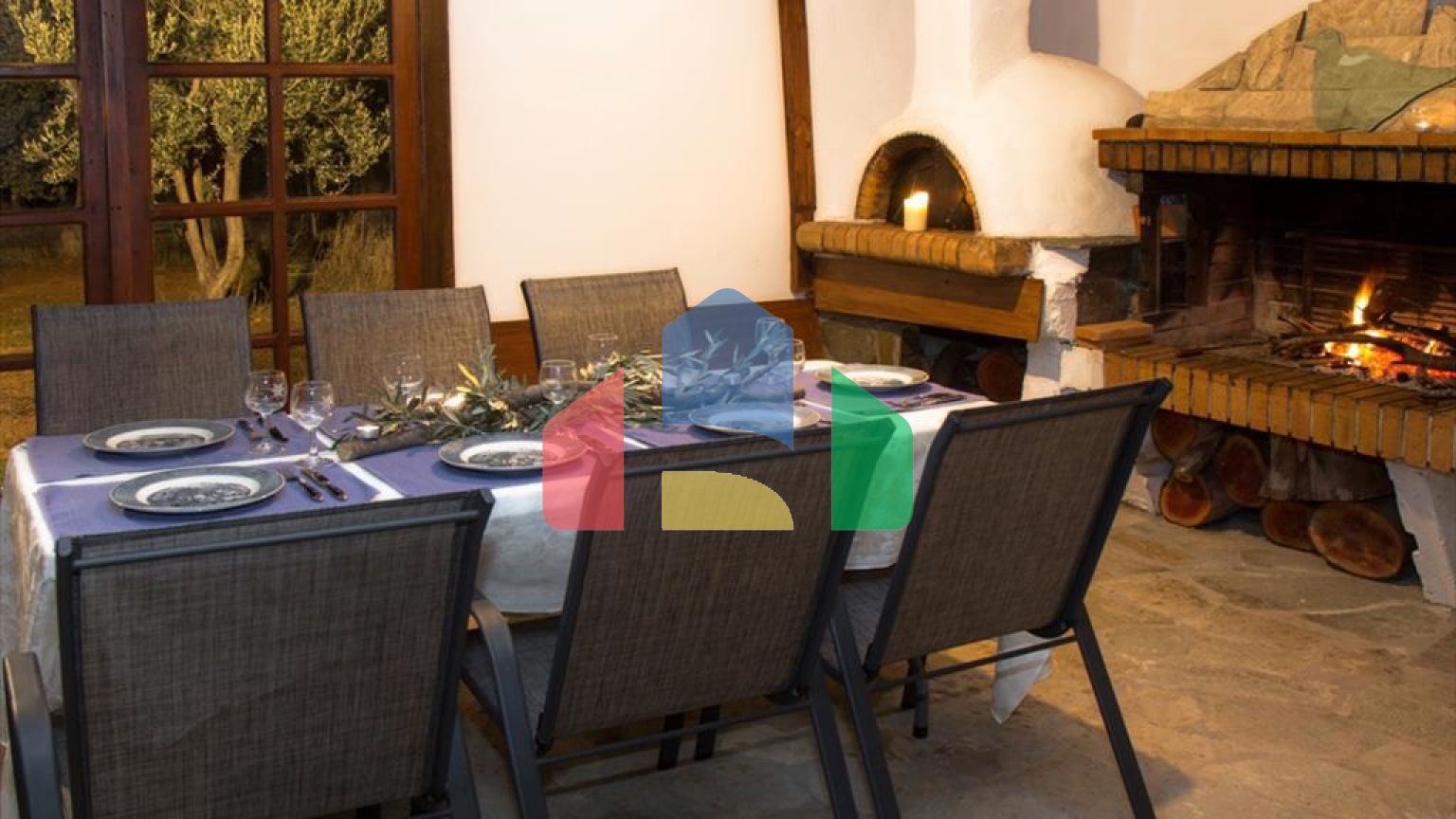 Продаж - Котедж 360 m² в Аттиці