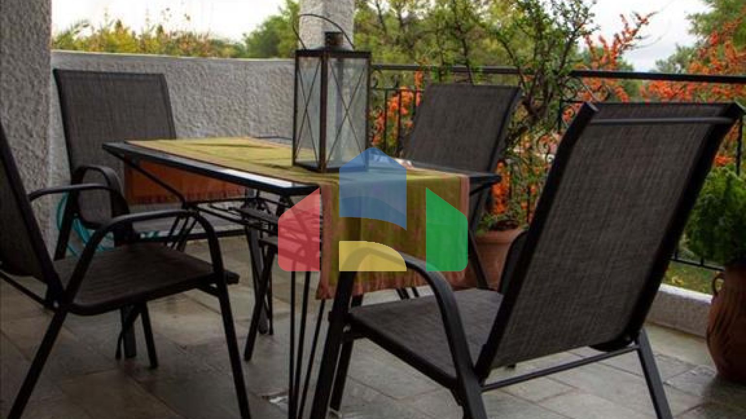 Продаж - Котедж 360 m² в Аттиці