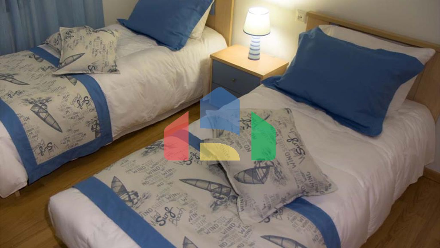 Продаж - Котедж 360 m² в Аттиці