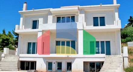 Продаж - Вілла 330 m² в Аттиці