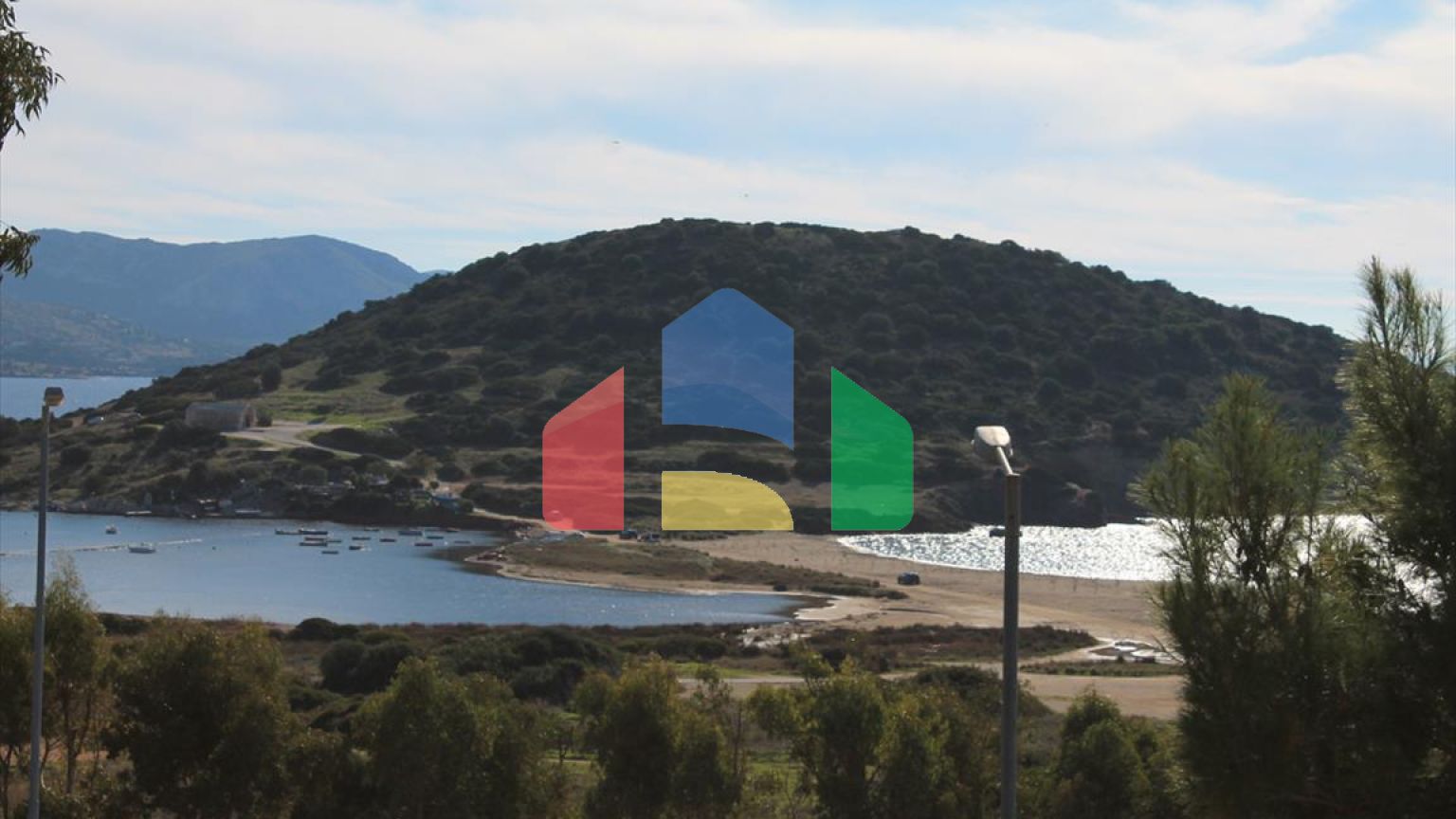 Продажа - Таунхаус 130 m² в Аттике