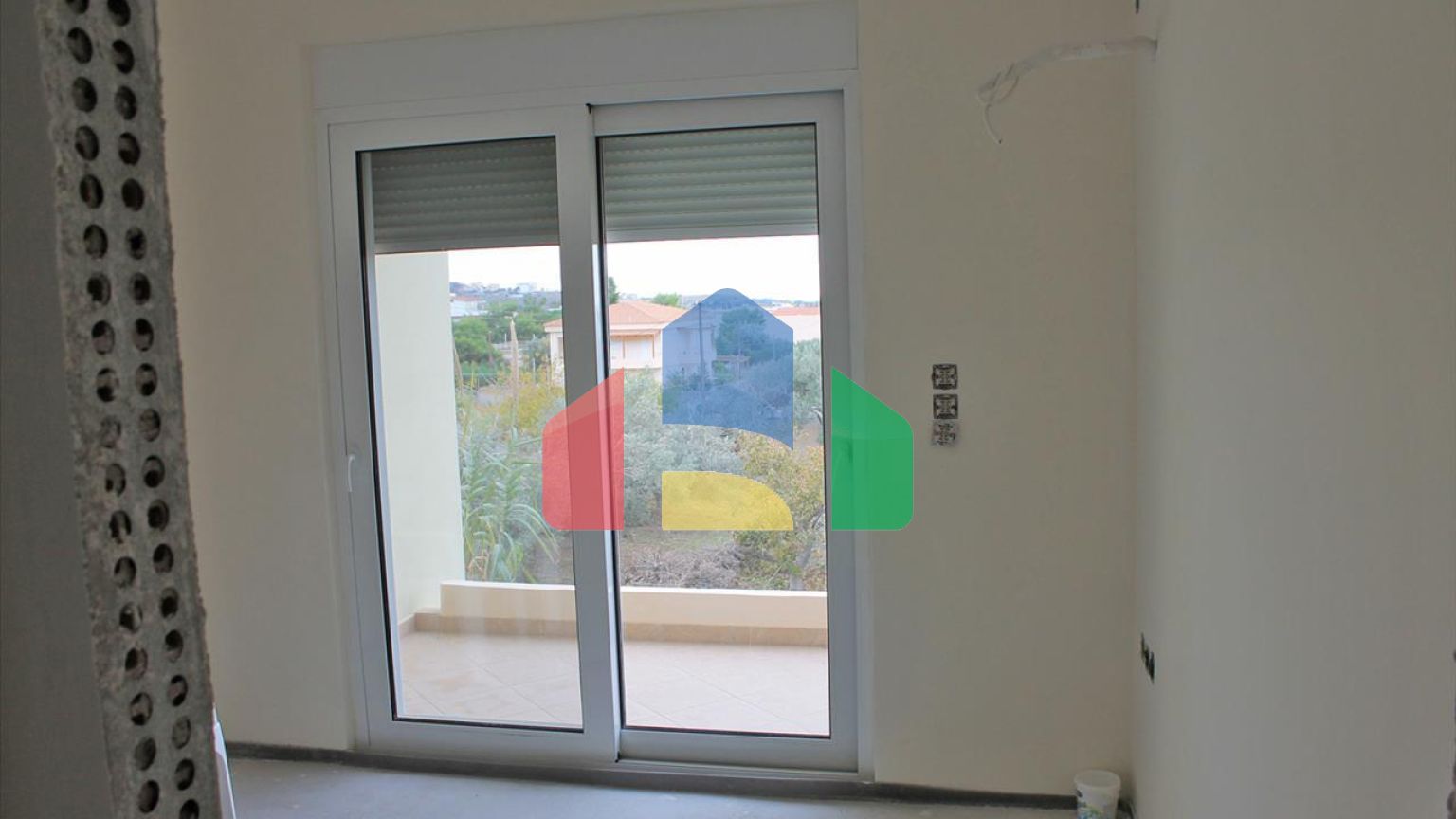 Продаж - Таунхаус 220 m² в Аттиці