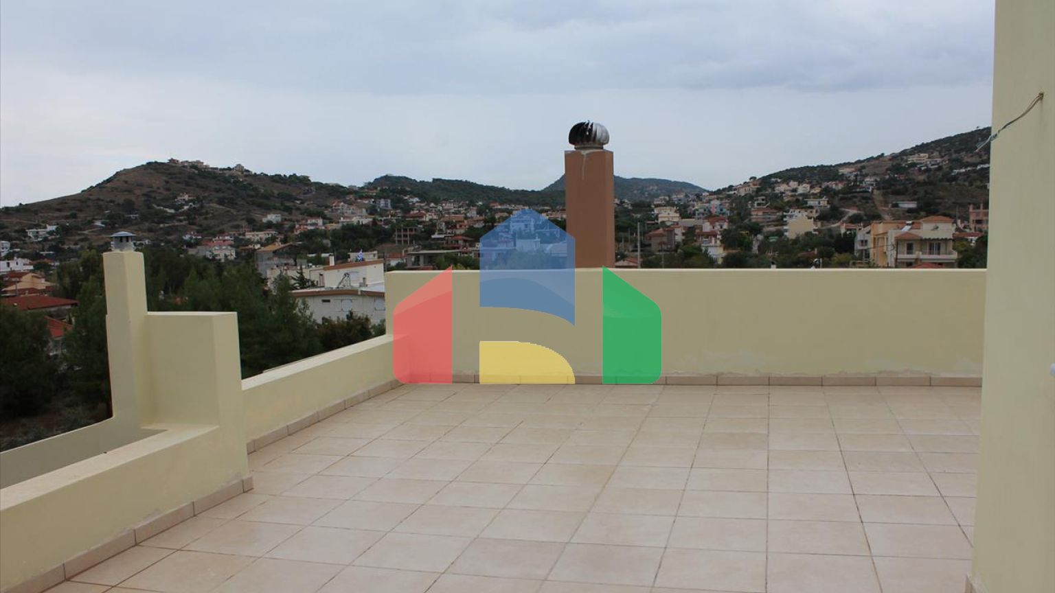 Продаж - Таунхаус 220 m² в Аттиці