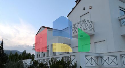 Продаж - Котедж 480 m² в Аттиці