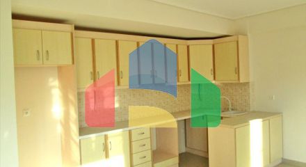Продаж - Квартира 90 m² в Аттиці