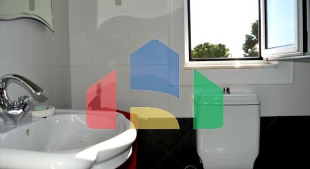 Продаж - Котедж 400 m² в Аттиці