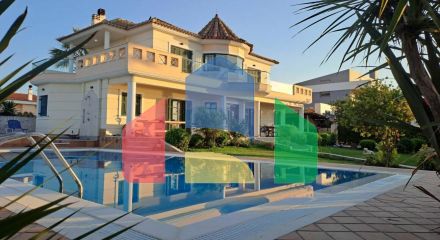 For Sale - Villa 390 m² in Attica