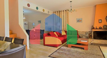 For Sale - Detached house 290 m² in Attica