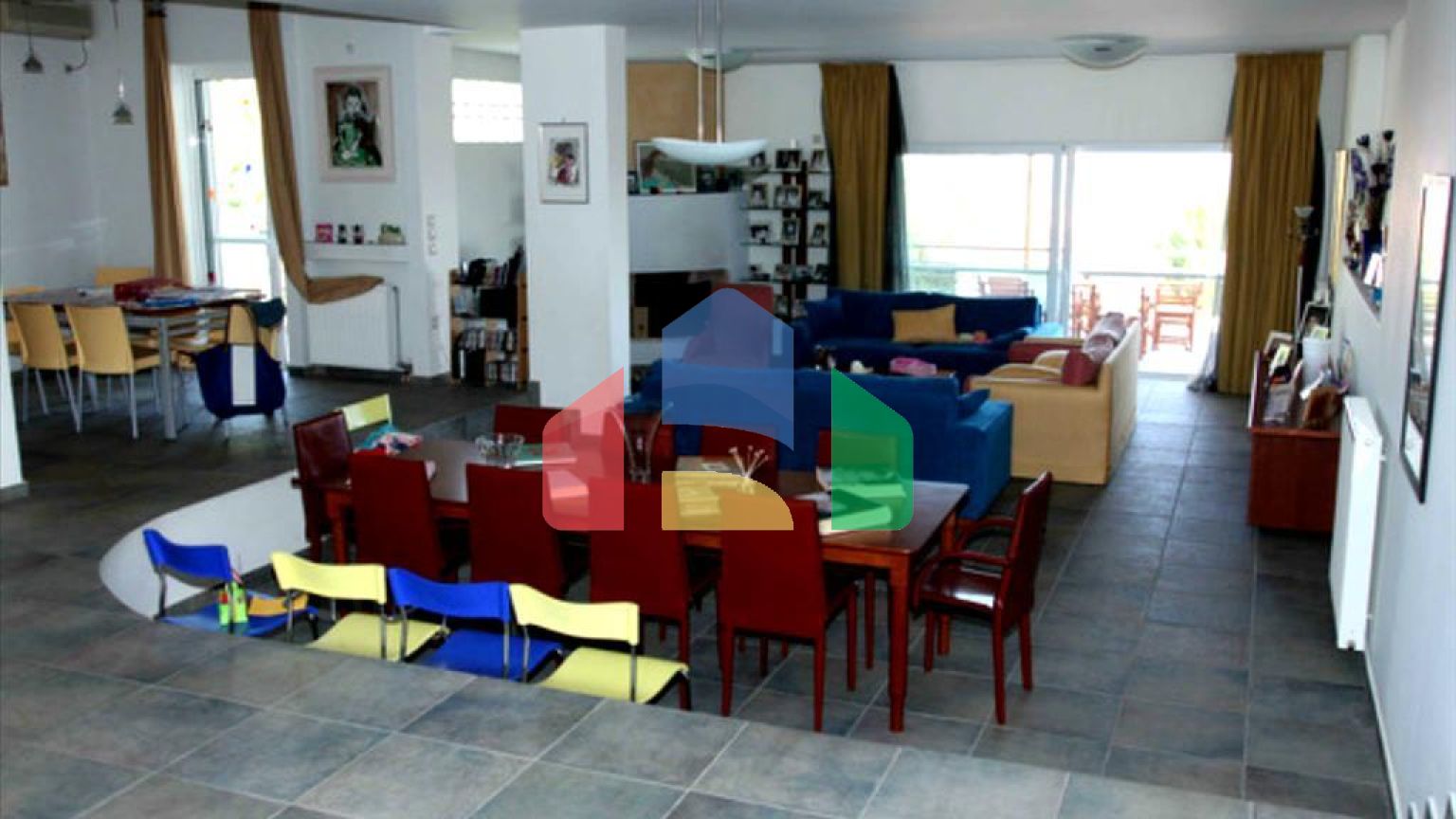 Продажа - Комплекс 650 m² в Аттике