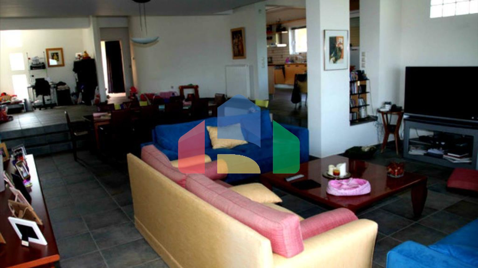 Продажа - Комплекс 650 m² в Аттике