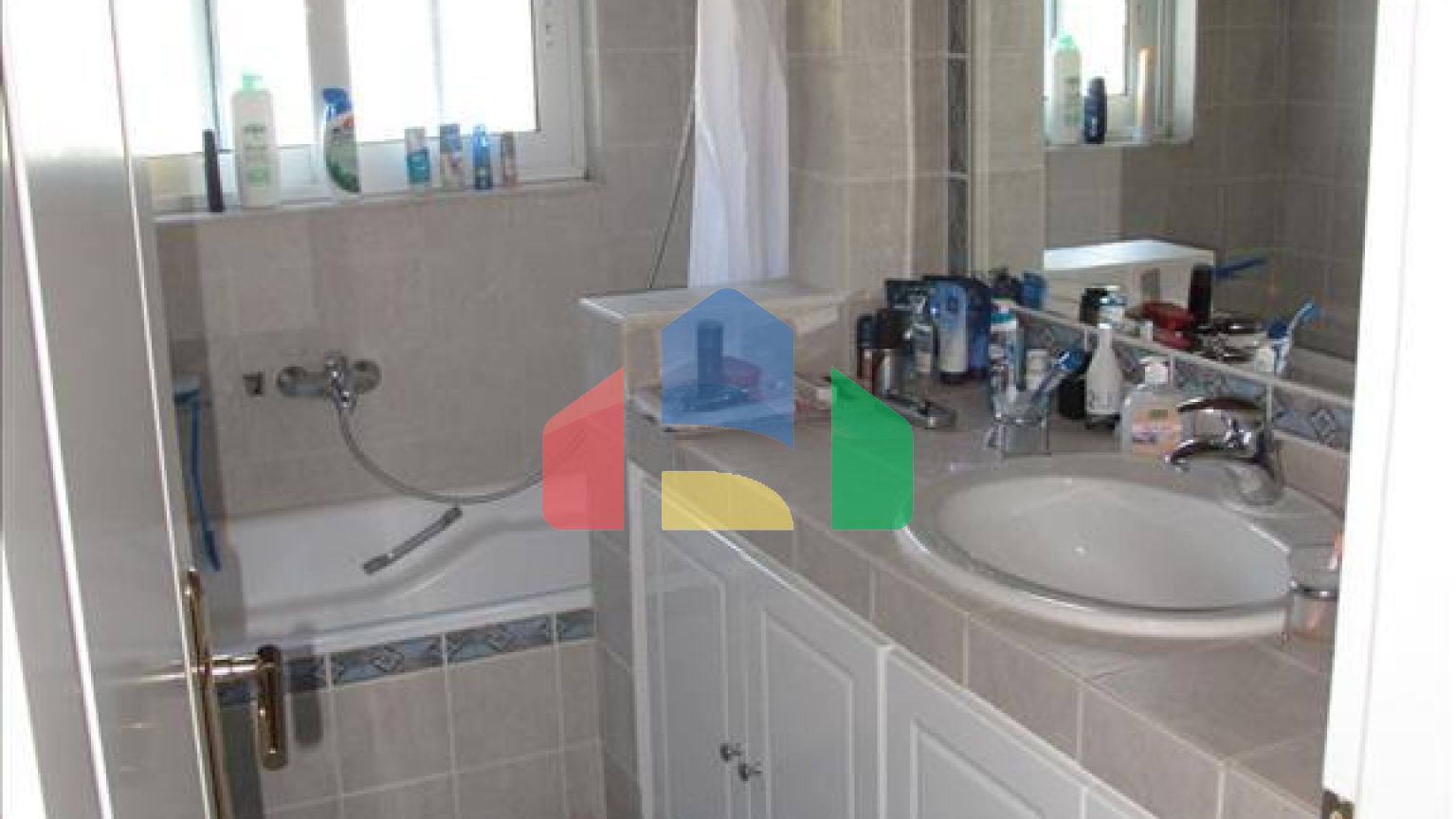 Продаж - Котедж 200 m² в Аттиці