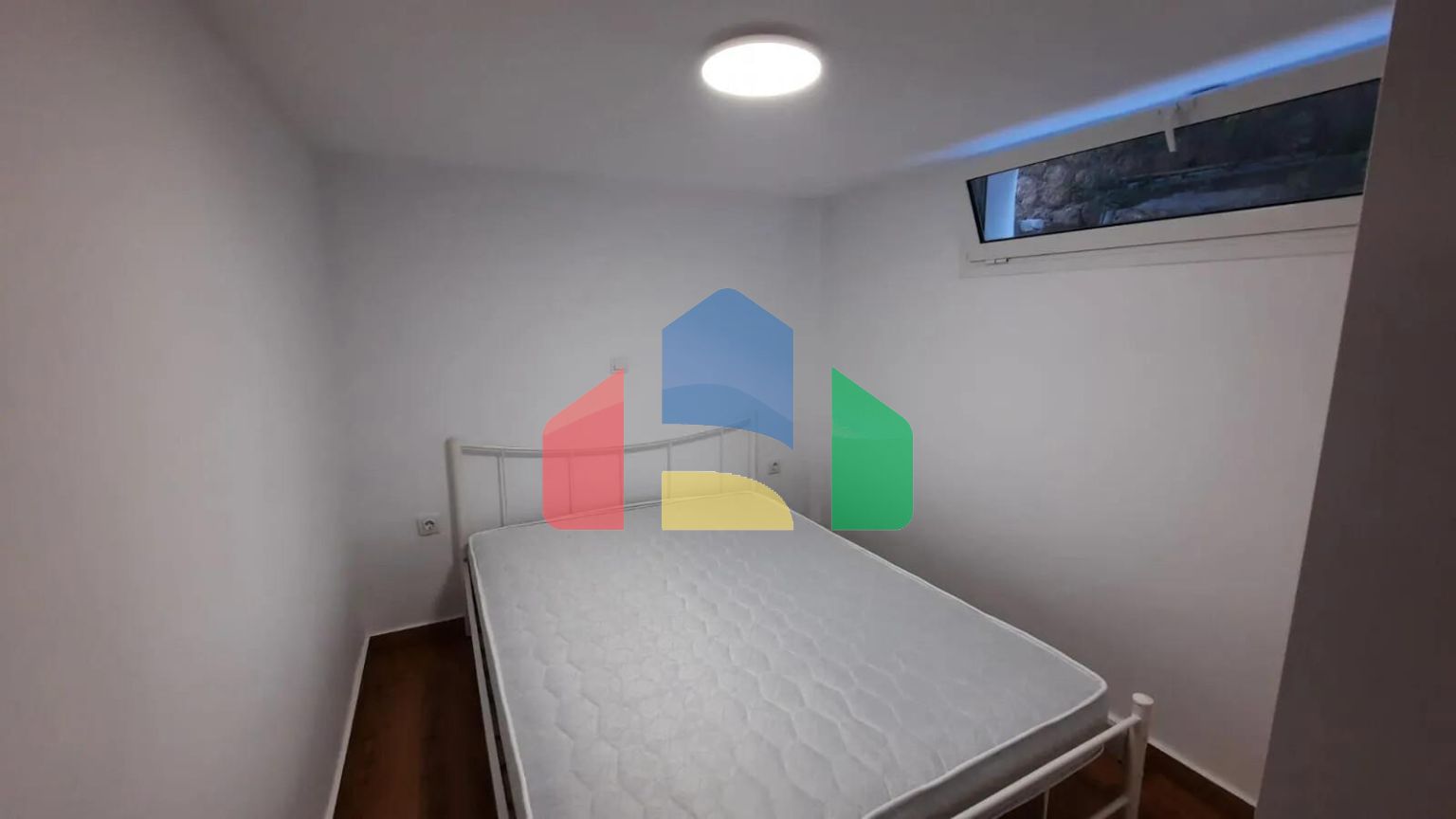 Продаж - Квартира 45 m² в Аттиці