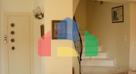 Продажа - Таунхаус 240 m² в Аттике