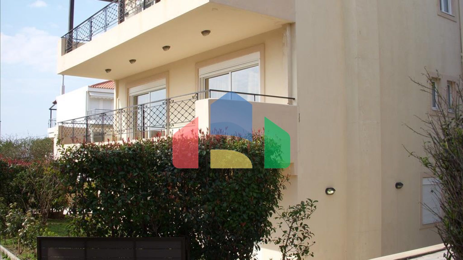 Продажа - Таунхаус 240 m² в Аттике