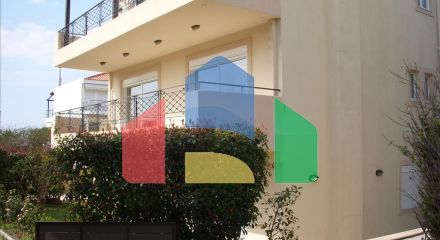 Продажа - Таунхаус 240 m² в Аттике