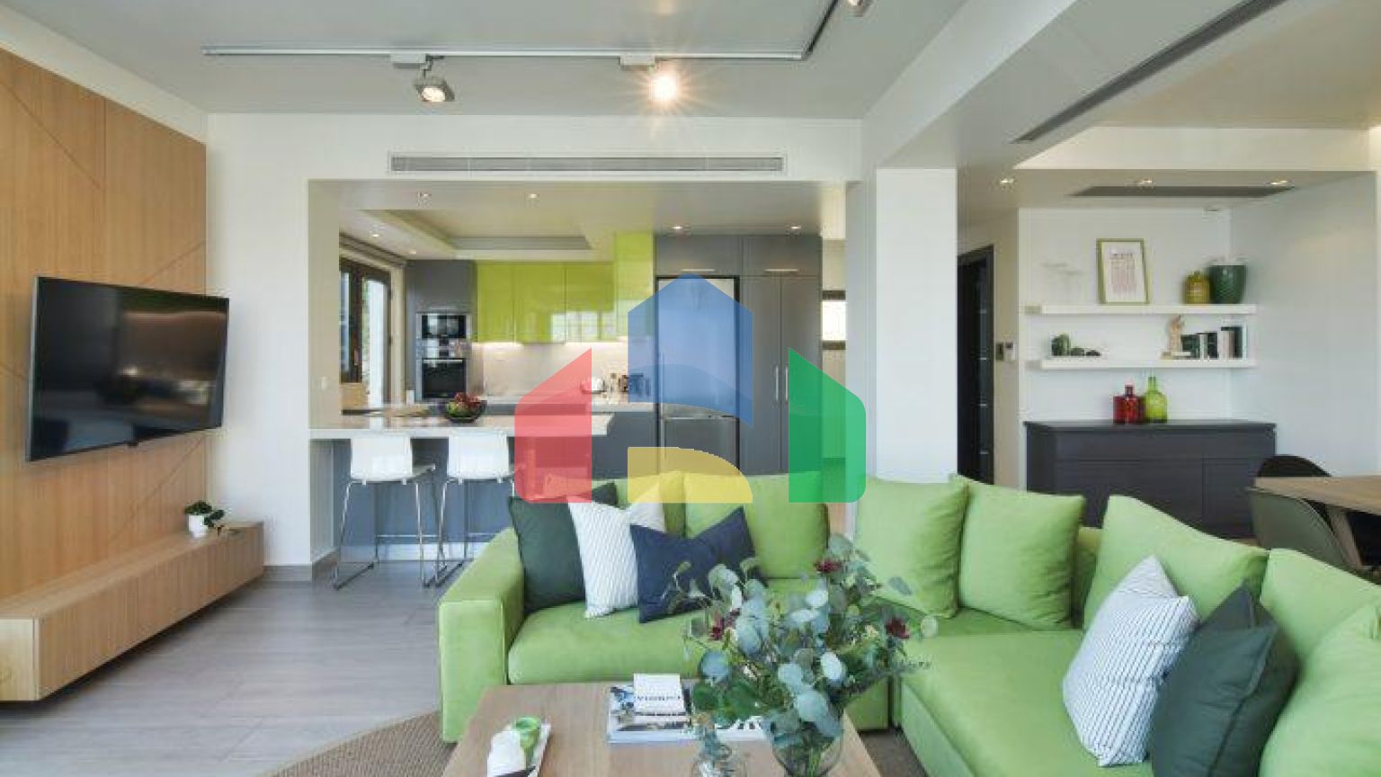 Продаж - Вілла 240 m² в Аттиці