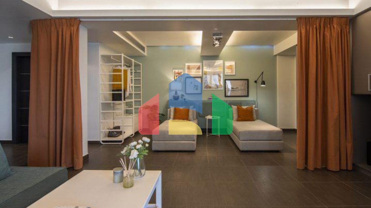 Продаж - Вілла 240 m² в Аттиці