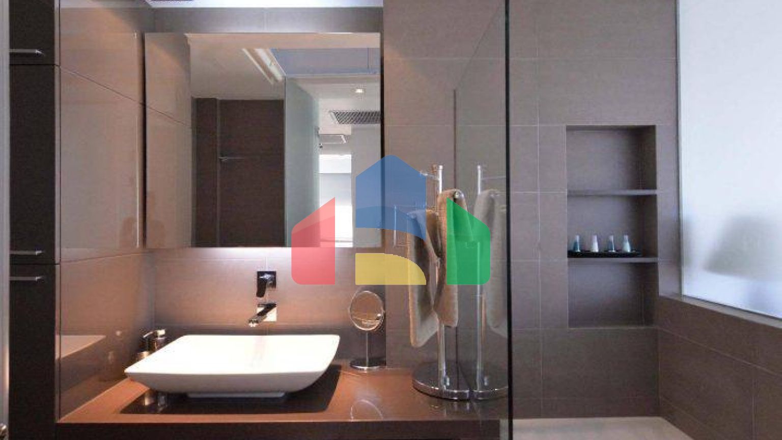 Продаж - Вілла 240 m² в Аттиці