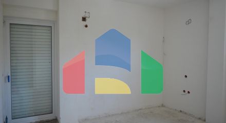 Продаж - Котедж 300 m² в Аттиці