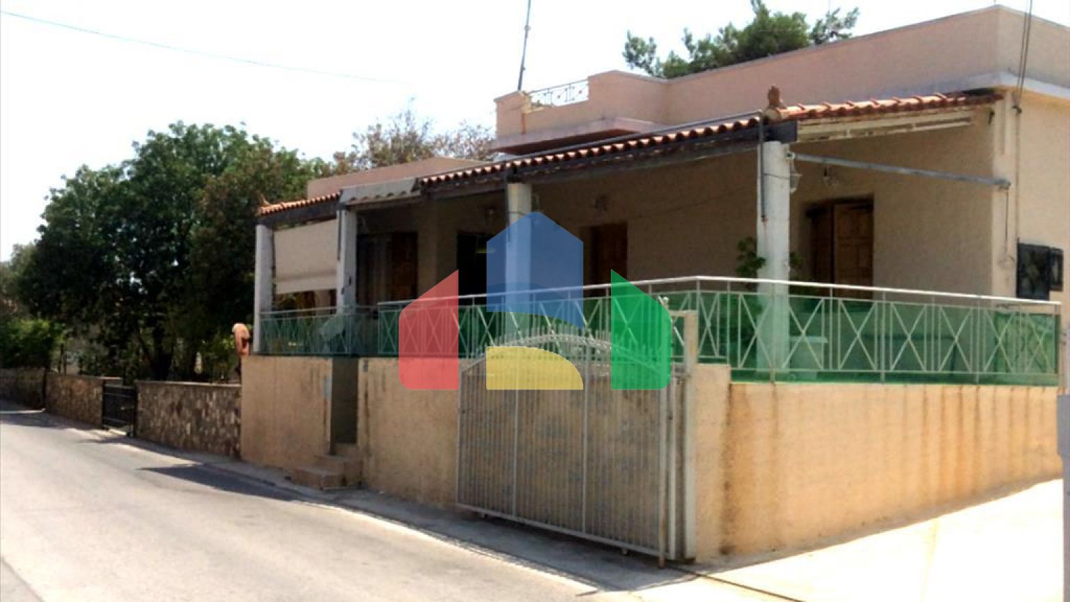 Продаж - Земельна ділянка 10000 m² в Аттиці