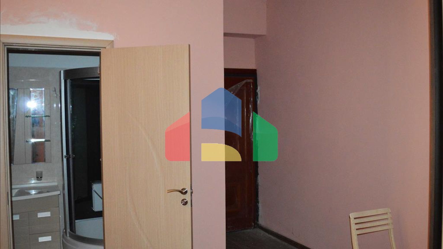 Продаж - Котедж 580 m² в Аттиці