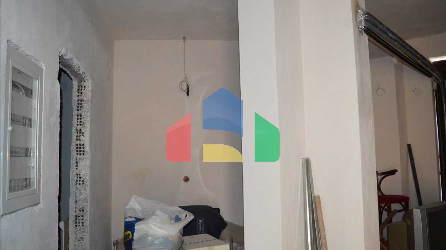 Продаж - Котедж 580 m² в Аттиці