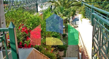 Продаж - Вілла 750 m² в Аттиці