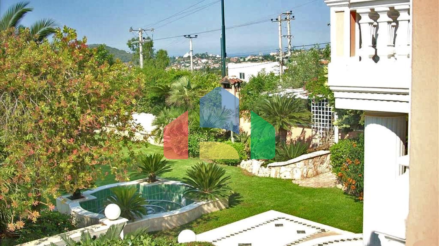 Продаж - Вілла 750 m² в Аттиці