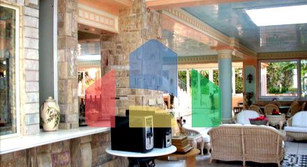 Продаж - Вілла 750 m² в Аттиці