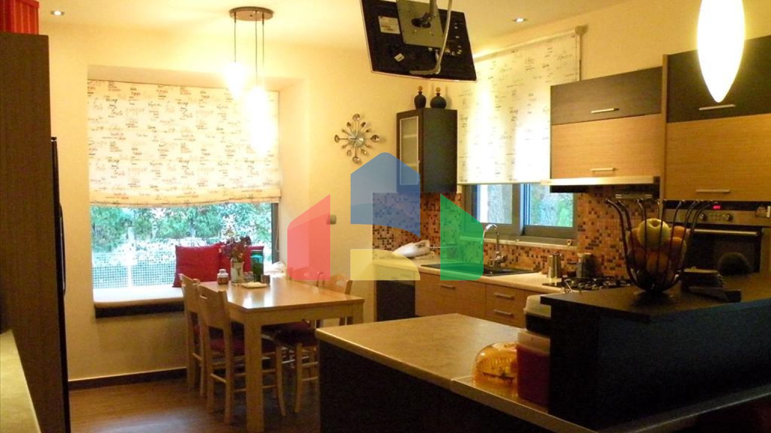 Продажа - Коттедж 420 m² в Аттике